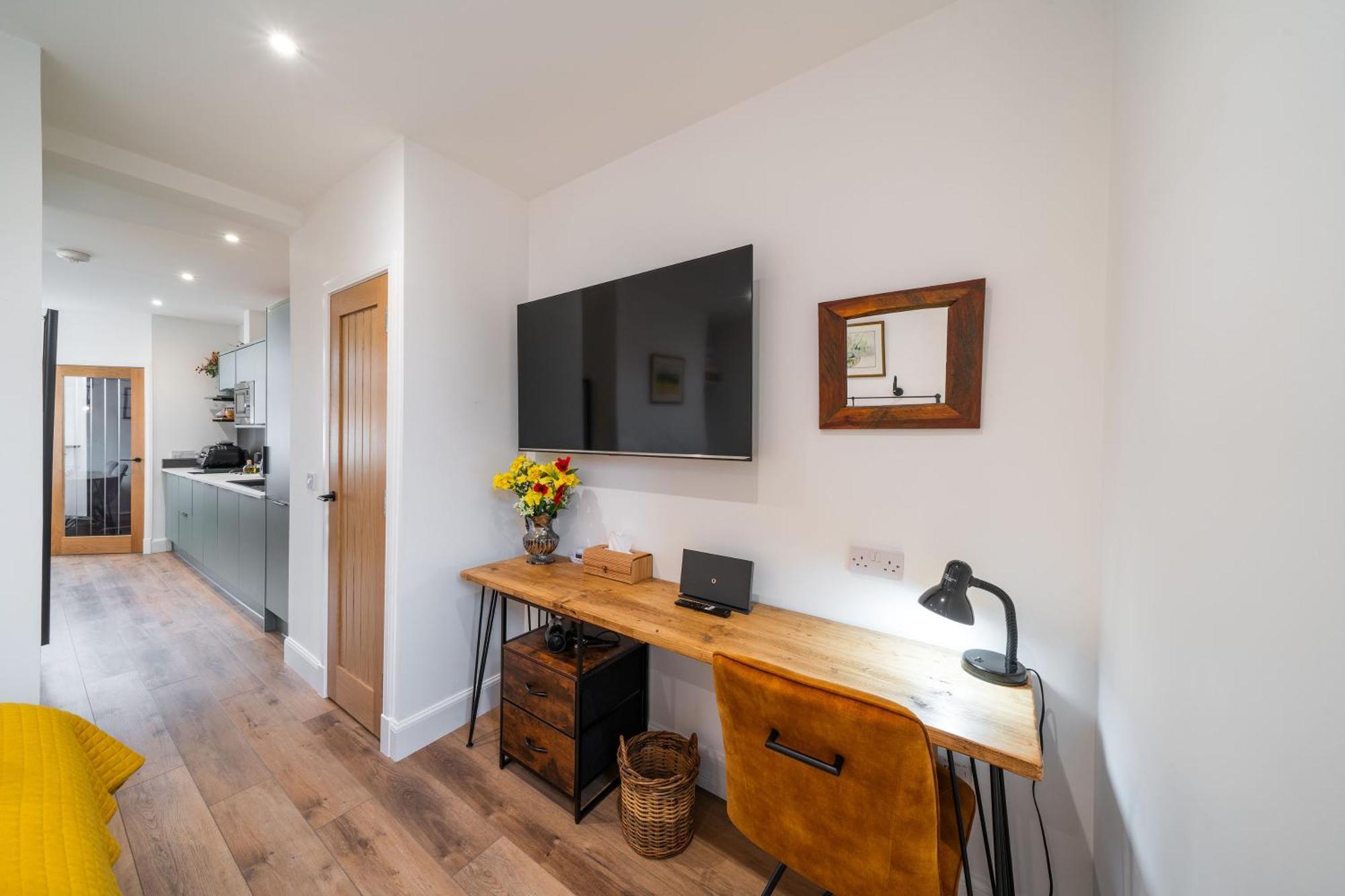 Grange8 Luxury Snug & Courtyard In Blairgowrie Apartment Blairgowrie and Rattray Екстериор снимка