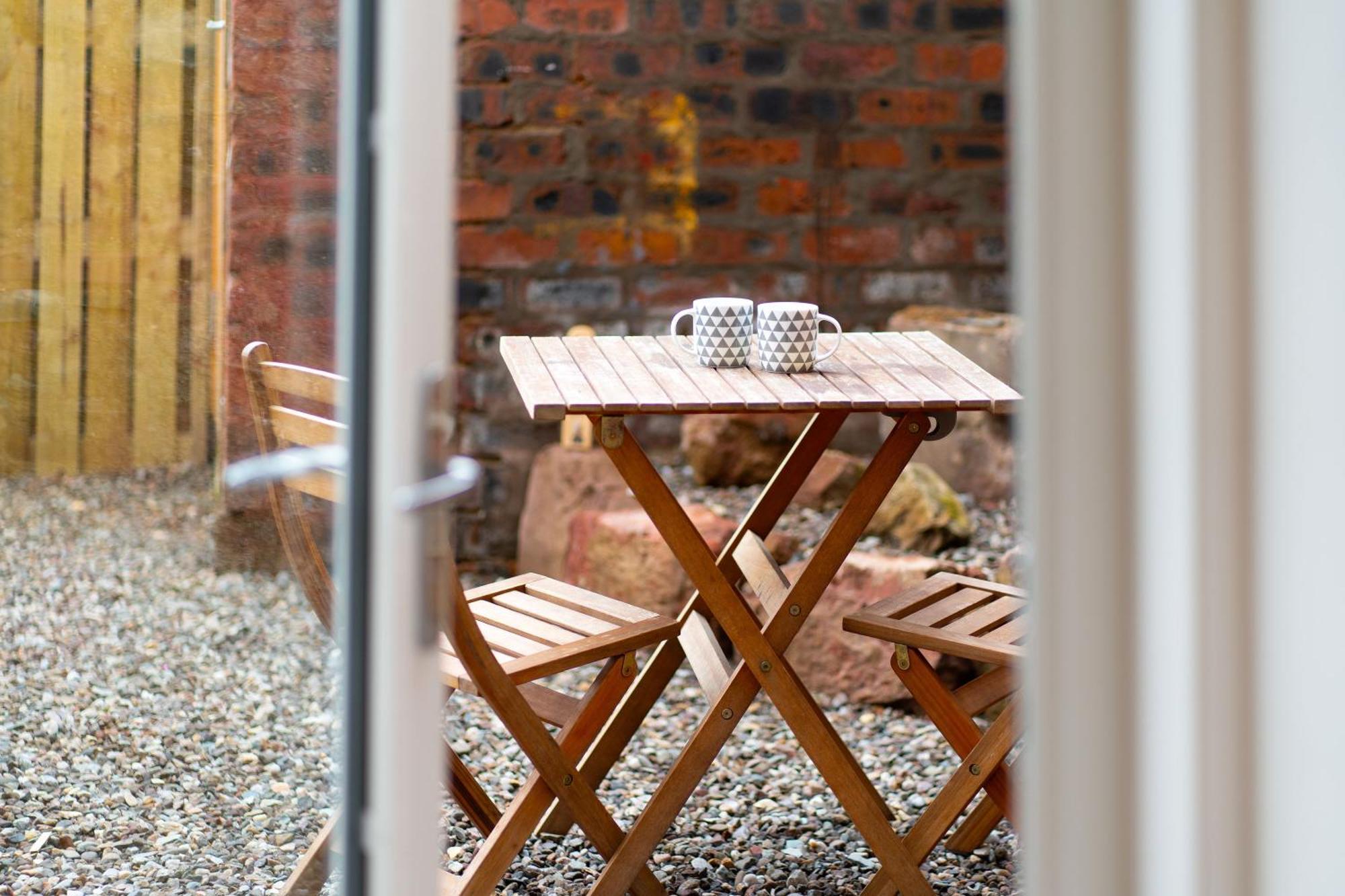Grange8 Luxury Snug & Courtyard In Blairgowrie Apartment Blairgowrie and Rattray Екстериор снимка